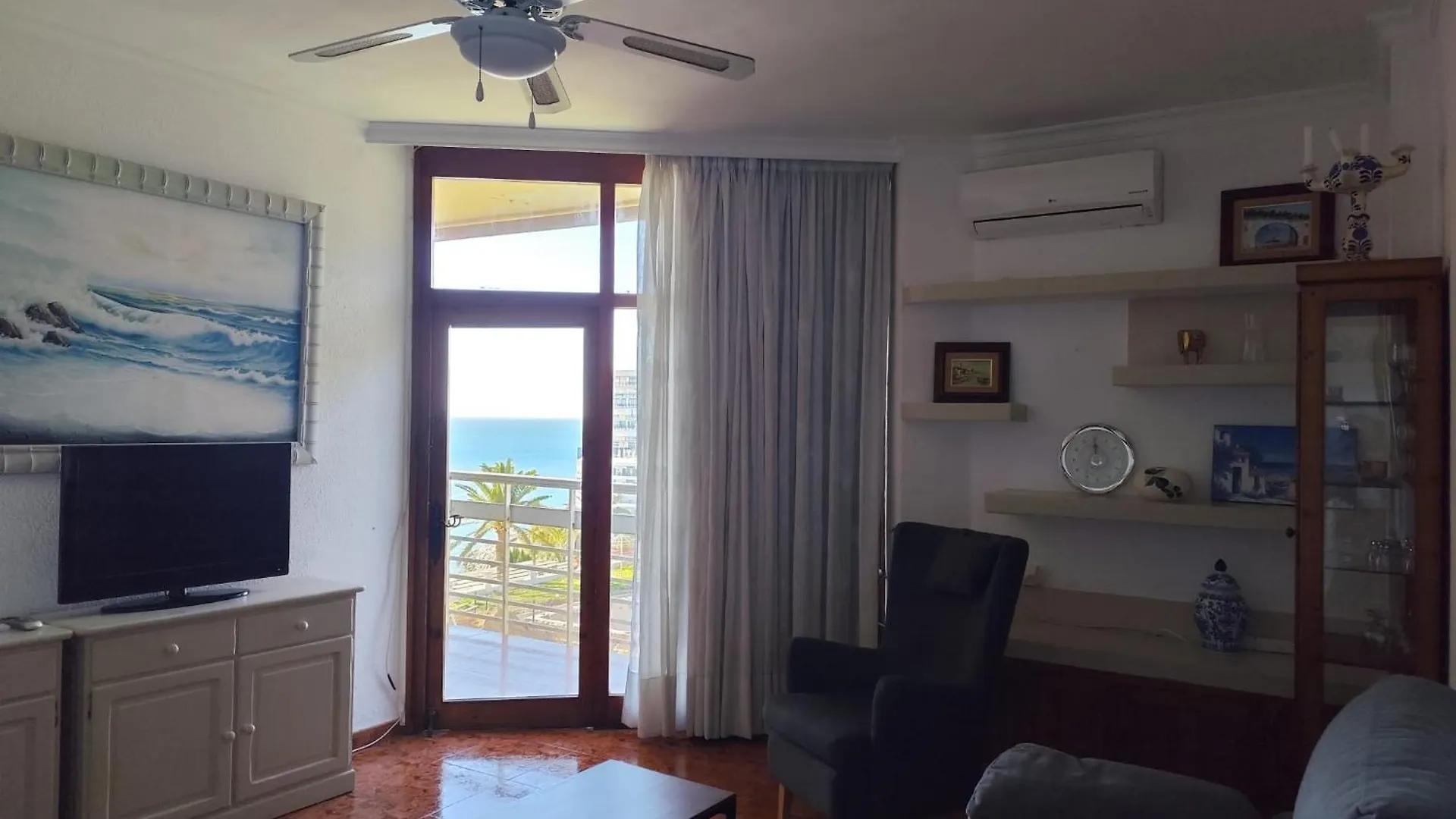 Apartamentos La Roca Rentals 토레몰리노스 0*,