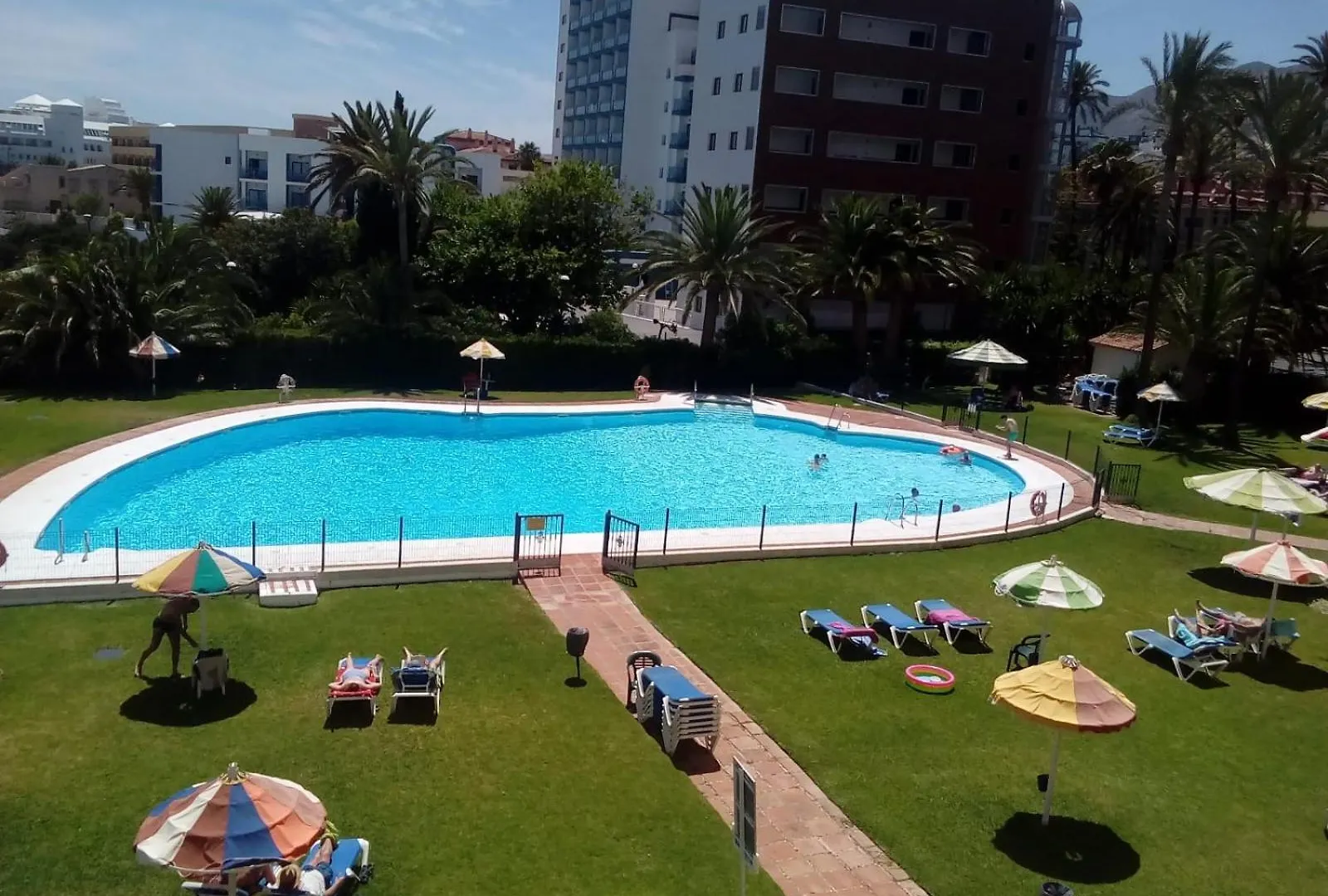 아파트 Apartamentos La Roca Rentals 토레몰리노스
