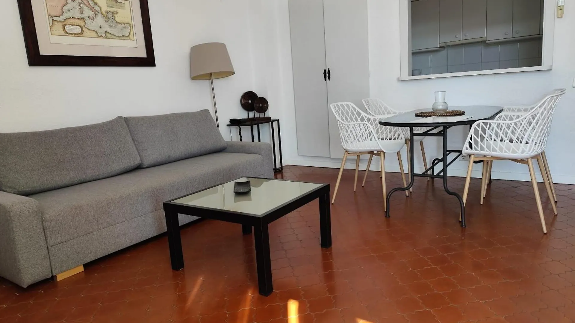 Apartamentos La Roca Rentals Torremolinos Apartment