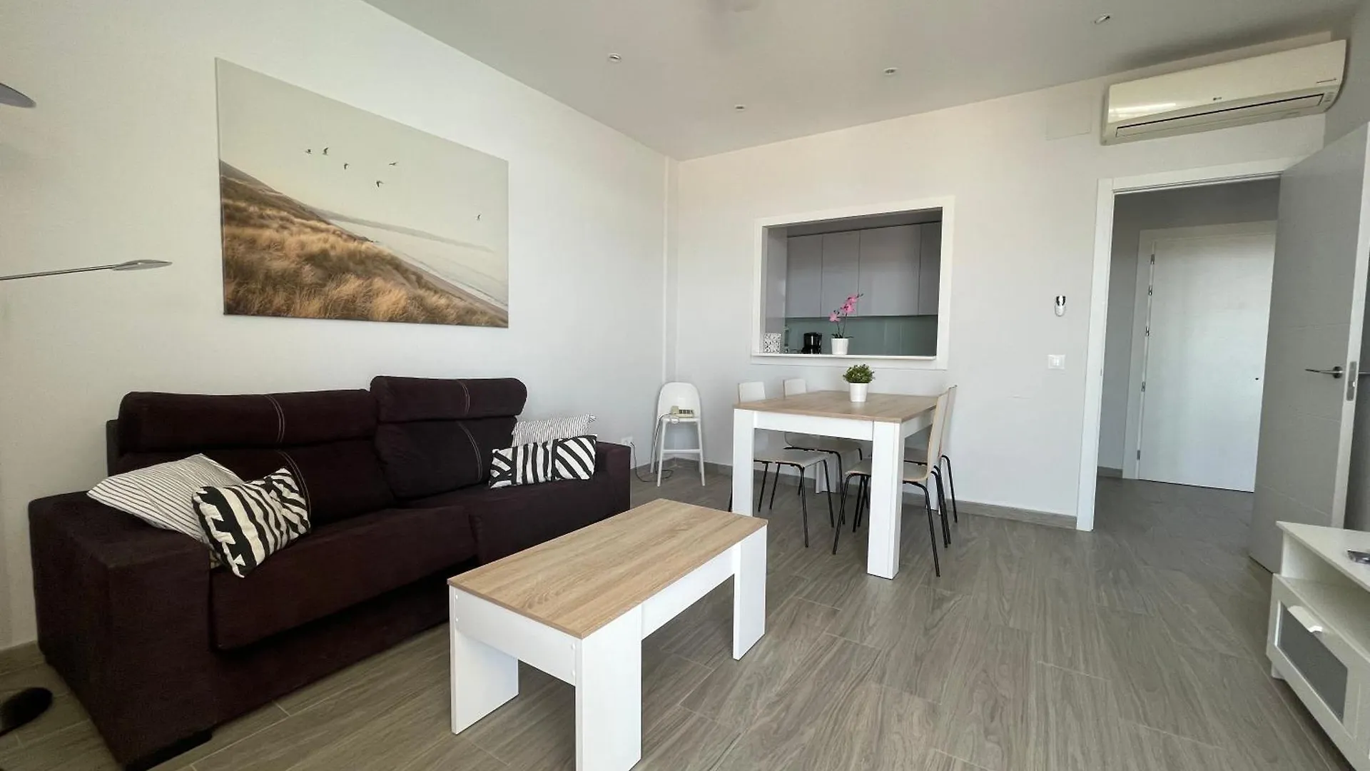 Apartamentos La Roca Rentals Torremolinos 0*,