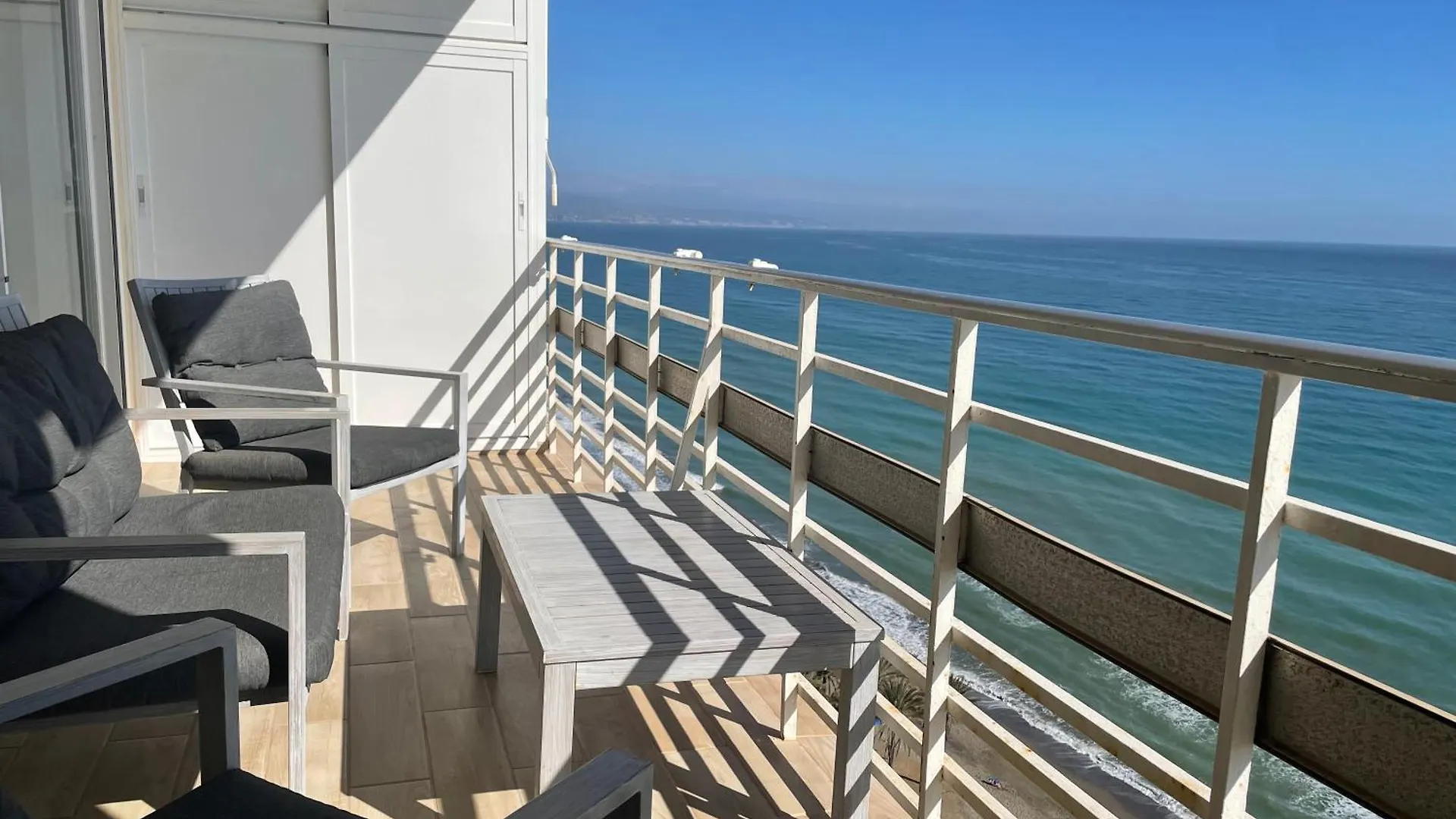 Apartamentos La Roca Rentals Torremolinos Apartment