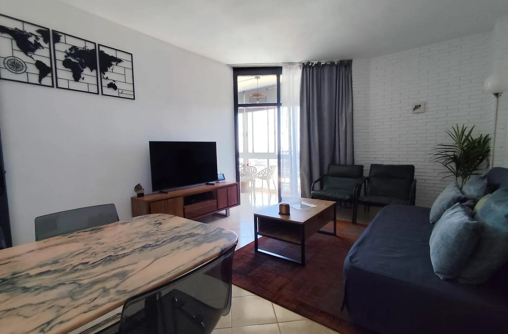 Apartamentos La Roca Rentals Torremolinos